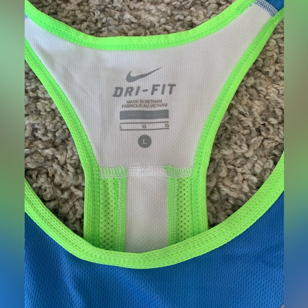 Nike DriFit Tank - Picture 2 of 3